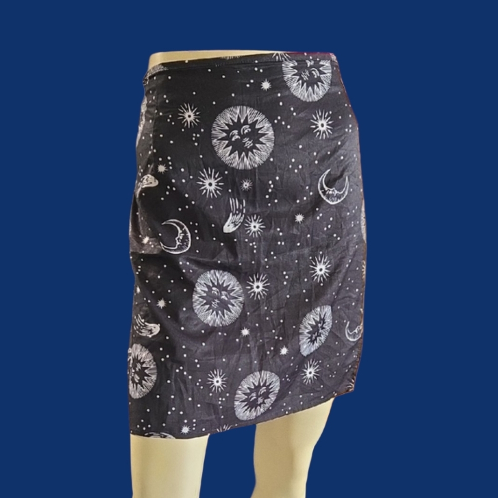 Black Celestial Print Skirt
